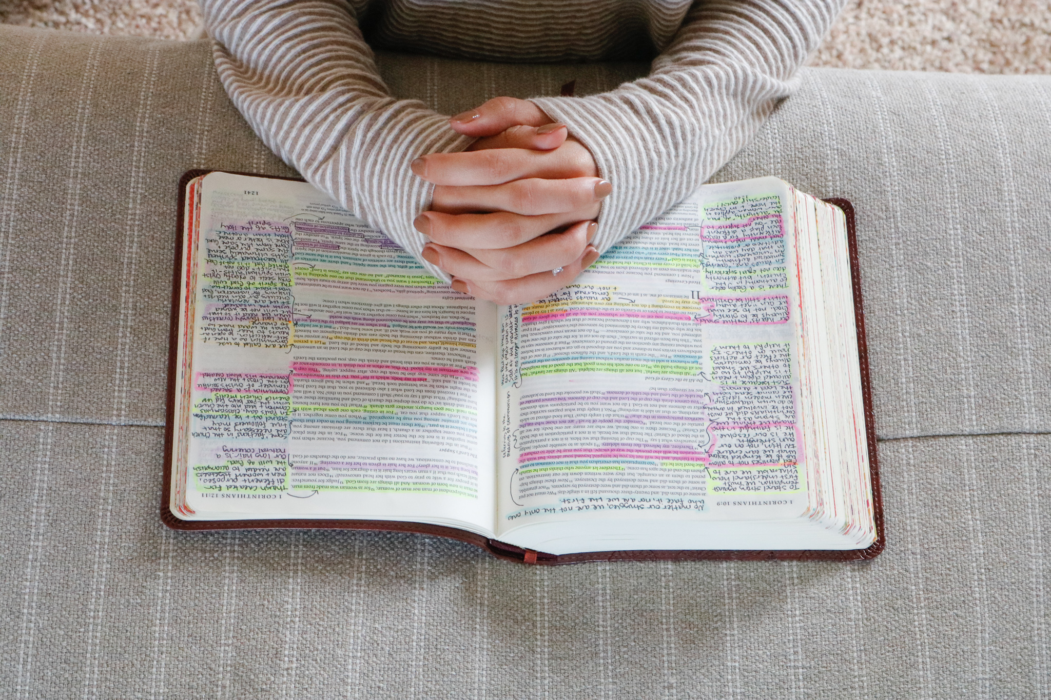 How to Pray the Lord's Prayer: Ways to Say & Use This Prayer
